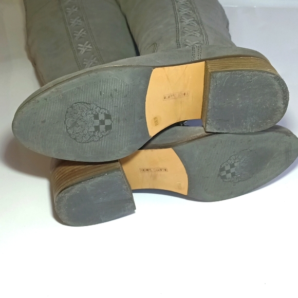 Vince Camuto Women's Riding Taupe Notch. Suede Classic Tall Riding Size 8.5 M - Picture 11 of 16
